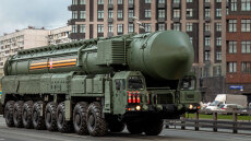 Βρετανία: Επίσκεψη-αστραπή του Βρετανού υπουργού Άμυνας στις ΗΠΑ υπό τον φόβο πυρηνικών στην Ουκρανία