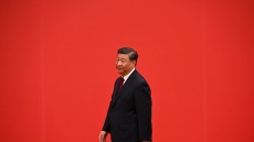 Ο Σι Τζινπίνγκ στην εξουσία για άλλα 5 χρόνια - «Ο κόσμος έχει ανάγκη την Κίνα» 