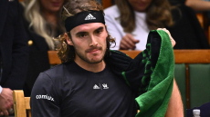 Στέφανος Τσιτσιπάς: Κάνει σχοινάκι και ο πατέρας του τον παρομοιάζει με τον «Ρόκι» - Δείτε βίντεο