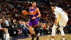 Σανς - Γουόριορς 134-105: Ο Μπούκερ «σμπαράλιασε» τους πρωταθλητές