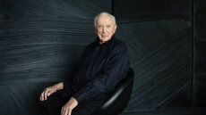 Πιερ Σουλάζ: Ο ζωγράφος που ανακάλυψε τις «πενήντα αποχρώσεις του μαύρου»