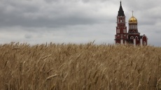 Πόλεμος στην Ουκρανία: Σόιγκου - Ακάρ συνομίλησαν για την αποχώρηση της Ρωσίας από τη συμφωνία για τα σιτηρά