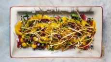 Φιλέτο τόνου με σάλτσα χανιώτικου μάνγκο