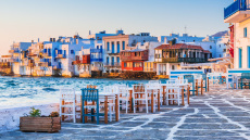 Ληστεία στη Μύκονο: Μεγαλοεργολάβος με δύο πολυτελείς βίλες ο Αλβανός που λήστεψαν ομοεθνείς του