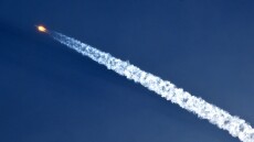 Λήξη συναγερμού: Διαλύθηκε πάνω από τον Ειρηνικό o κινεζικός πύραυλος