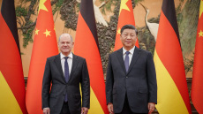 Γερμανία: Ο Σολτς θέλει να «αναπτυχθούν» οι οικονομικές σχέσεις με την Κίνα παρά τις διαφορές τους	