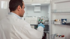 Βρετανία: Για πρώτη φορά στα ιατρικά χρονικά, επιστήμονες μετάγγισαν σε ανθρώπους τεχνητό αίμα