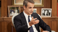 Μητσοτάκης: Επιμένει για εκλογές στο τέλος της 4ετίας και «πετάει το γάντι» στον Τσίπρα για πρόταση μομφής