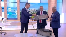 Μπακογιάννης: Ο φωτισμός της Αθήνας περνά στον 21ο αιώνα - Θα τοποθετηθούν 45.000 νέα φωτιστικά