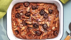 Φοκάτσια με κάστανα, μπέικον και ξερά κρεμμύδια