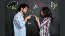 Σχέσεις: Να γιατί τσακωνόμαστε συνεχώς για τους ίδιους λόγους