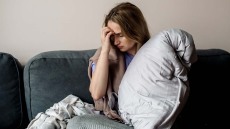 Κορωνοϊός: Πότε τα συμπτώματα επιμένουν ένα χρόνο μετά τη νοσηλεία – Οι επιβαρυντικοί παράγοντες