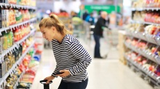 Ψώνια στο σουπερμάρκετ: 6 τρόποι για εξοικονόμηση χρημάτων