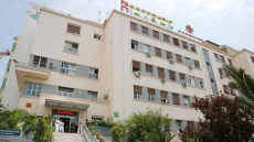 Κάπνιζε μαριχουάνα δίπλα στο κοριτσάκι του ο 27χρονος πατέρας στα Πατήσια - Το μωρό κινδύνευσε με ανακοπή