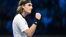  Ο Τσιτσιπάς κυνηγάει να κλείσει τη σεζόν στο Νο2 της παγκόσμιας κατάταξης 