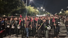 Ξεκίνησαν οι πορείες για το Πολυτεχνείο στη Θεσσαλονίκη - Βίντεο και φωτογραφίες