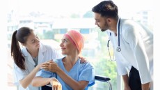 Xημειοθεραπεία – Ανοσοθεραπεία: Οι συχνότερες παρενέργειες – Πώς να τις διαχειριστείτε