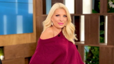 Ελένη Μενεγάκη: «Φοβάμαι να βγω μόνη μου το βράδυ»