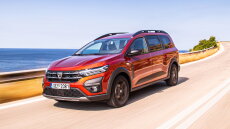 Η Dacia αλλάζει