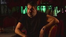 Βασίλης Μπισμπίκης: Viral η... λιτή αποκριάτικη στολή με το όνομά του