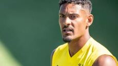 Σεμπαστιάν Αλέ: Το πρώτο μήνυμα μετά το δεύτερο χειρουργείο για τον καρκίνο στους όρχεις