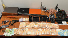 Ψεύτικες άδειες οδήγησης: Πώς δρούσε το κύκλωμα - Τοποθετούσε... συσκευές στα ρούχα των υποψηφίων 