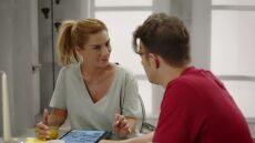 Μαίρη, Μαίρη, Μαίρη: Η Ζορζέτα νιώθει μοναξιά και αποφασίζει να να μείνει πάνω από τη Μαίρη και τον Γιώργο