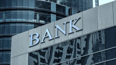 Fitch Ratings – Moody’s: Αναβάθμιση για τις ελληνικές τράπεζες