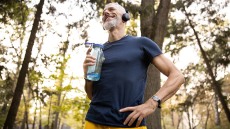 Ανάποδο περπάτημα και τρέξιμο: Τι κερδίζουν όσοι το τολμούν