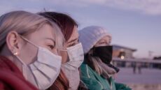 Στέγη Ιδρύματος Ωνάση: Το βραβευμένο ντοκιμαντέρ  «Girlhood» κάνει πρεμιέρα στο ψηφιακό κανάλι του