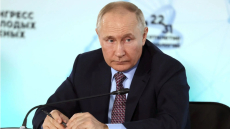 Πόλεμος στην Ουκρανία: Ο Πούτιν επισκέφτηκε αιφνιδιαστικά την κατεχόμενη Μαριούπολη