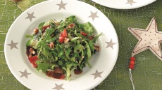 6 σαλάτες για το γιορτινό τραπέζι