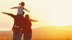 «Χαμόγελο του Παιδιού»: Οι μύθοι και η πραγματικότητα για την αποϊδρυματοποίηση