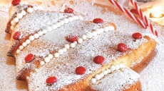 Χριστουγεννιάτικο κέικ έλατο με γεύση πορτοκάλι