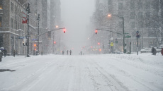Πολικό ψύχος και σφοδρές χιονοπτώσεις στις κεντρικές και ανατολικές ΗΠΑ