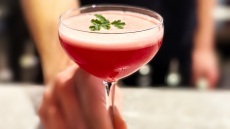 The Nectar Distillery: Η βεράντα με τα «μυθικά» κοκτέιλ
