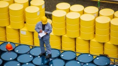 Η Ρωσία παραδέχεται ότι το πλαφόν στο πετρέλαιο μπορεί να αυξήσει το δημοσιονομικό έλλειμμα το 2023