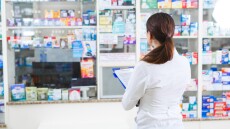 Ιογενείς λοιμώξεις: Τα σκευάσματα που έχουν ζήτηση στα φαρμακεία