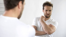 Σεξ: Ποιοι άνδρες δυσκολεύονται να απολαύσουν την ερωτική συνεύρεση