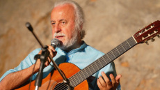 Νότης Μαυρουδής: Σκοτώθηκε στο Πήλιο ενώ έκανε εργασίες στο σπίτι του