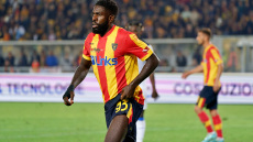 Ουμτιτί: Κρέμασε τα παπούτσια του σε ηλικία 31 ετών - Βίντεο
