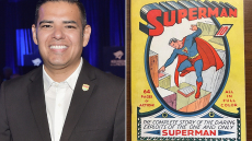 ΗΠΑ: Βουλευτής θα ορκιστεί σε... κόμικ με τον Σούπερμαν!