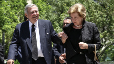 Τέως βασιλιάς Κωνσταντίνος:  Ολοκληρώθηκε η σύσκεψη για την κηδεία  - Στο Τατόι η ταφή