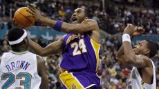 Φανέλα του Κόμπι Μπράιαντ εκτιμάται ότι θα πουληθεί 7 εκατ. δολάρια  σε δημοπρασία 