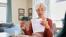 ΙΦΝΕ: Τα φάρμακα που «εκτινάσσουν» τον κίνδυνο – Οι ευάλωτες ομάδες