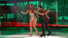 Το κορμάκι της διαγωνιζόμενης που έβαλε φωτιά... στο «Dancing on Ιce»