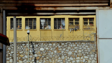 Χανιά: Κρατούμενος βγήκε με άδεια από τις φυλακές και... έκλεψε 6.000 ευρώ από μαγαζί