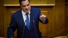 Γεωργιάδης στο podcast της ΝΔ: Η κυβέρνηση έχει κάνει 26 μειώσεις φόρων - Δεν κάνουμε «μόνο» επιδόματα