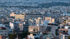 Σήμερα η απόφαση για το εάν οι πλειστηριασμοί μπορούν να περάσουν στα χέρια των funds