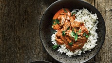 Μανιτάρια στρογγανόφ με ρύζι